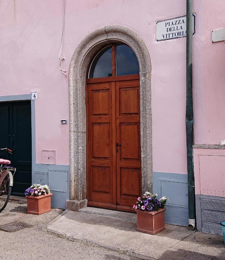 Apartamento La Casina Di Alice Marciana Marina  Exterior foto
