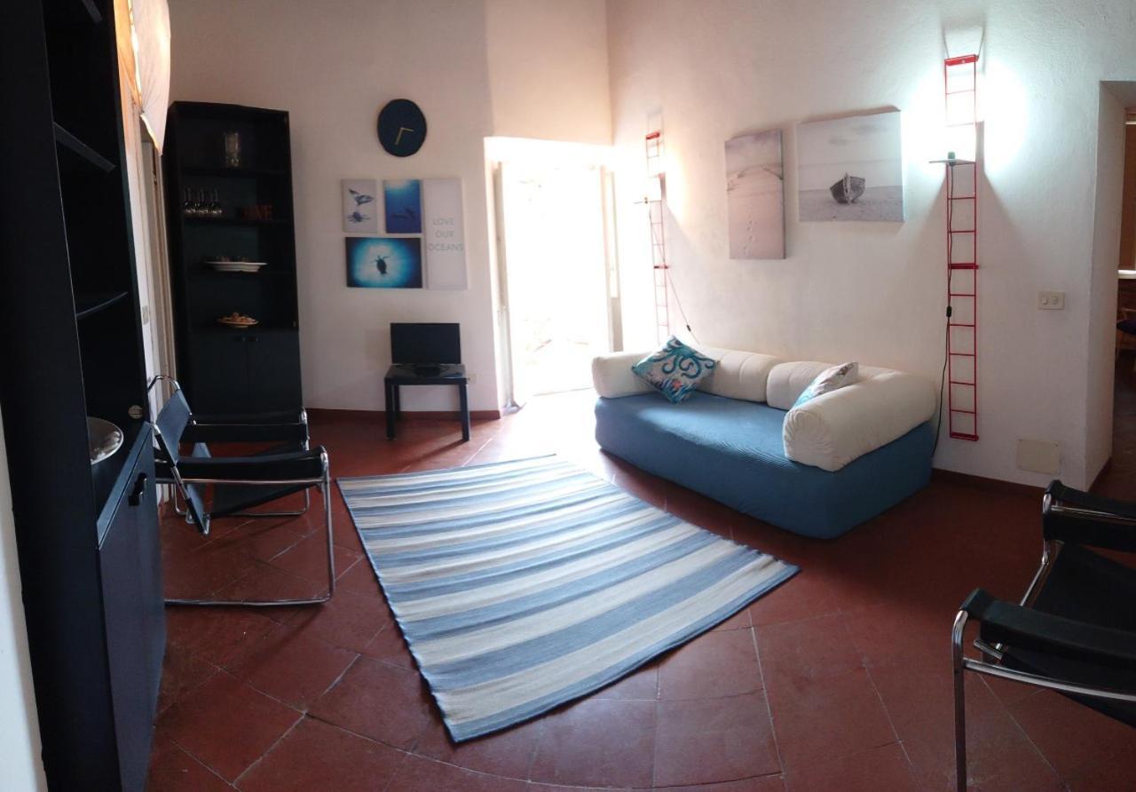 Apartamento La Casina Di Alice Marciana Marina  Exterior foto